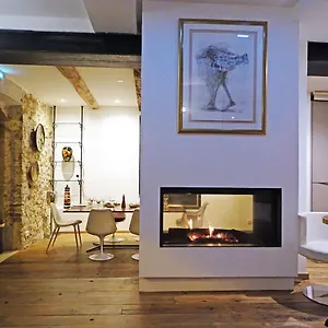 ** Maison d'hôtes Demeure D'hôtes Le Rocher France